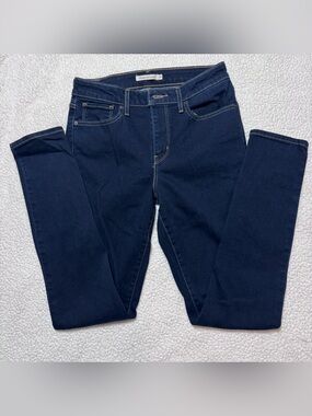 Levi’s 721 High Rise Skinny Jeans Size 28 Dark Wash